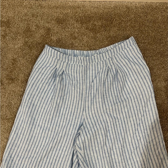 AE High Rise Linen Stripe Wide Leg Trouser - Picture 2 of 3